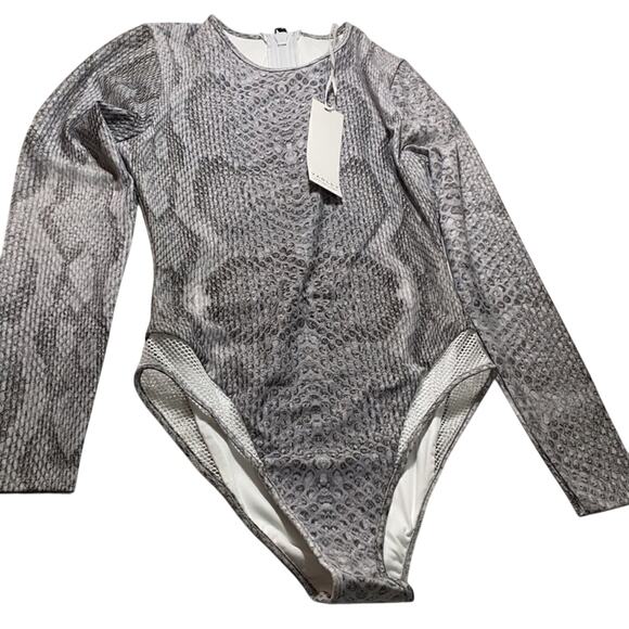 NWT  Varley Snake Print Swimsuit XS only Rash Guard Wetsuit Material - Picture 5 of 13